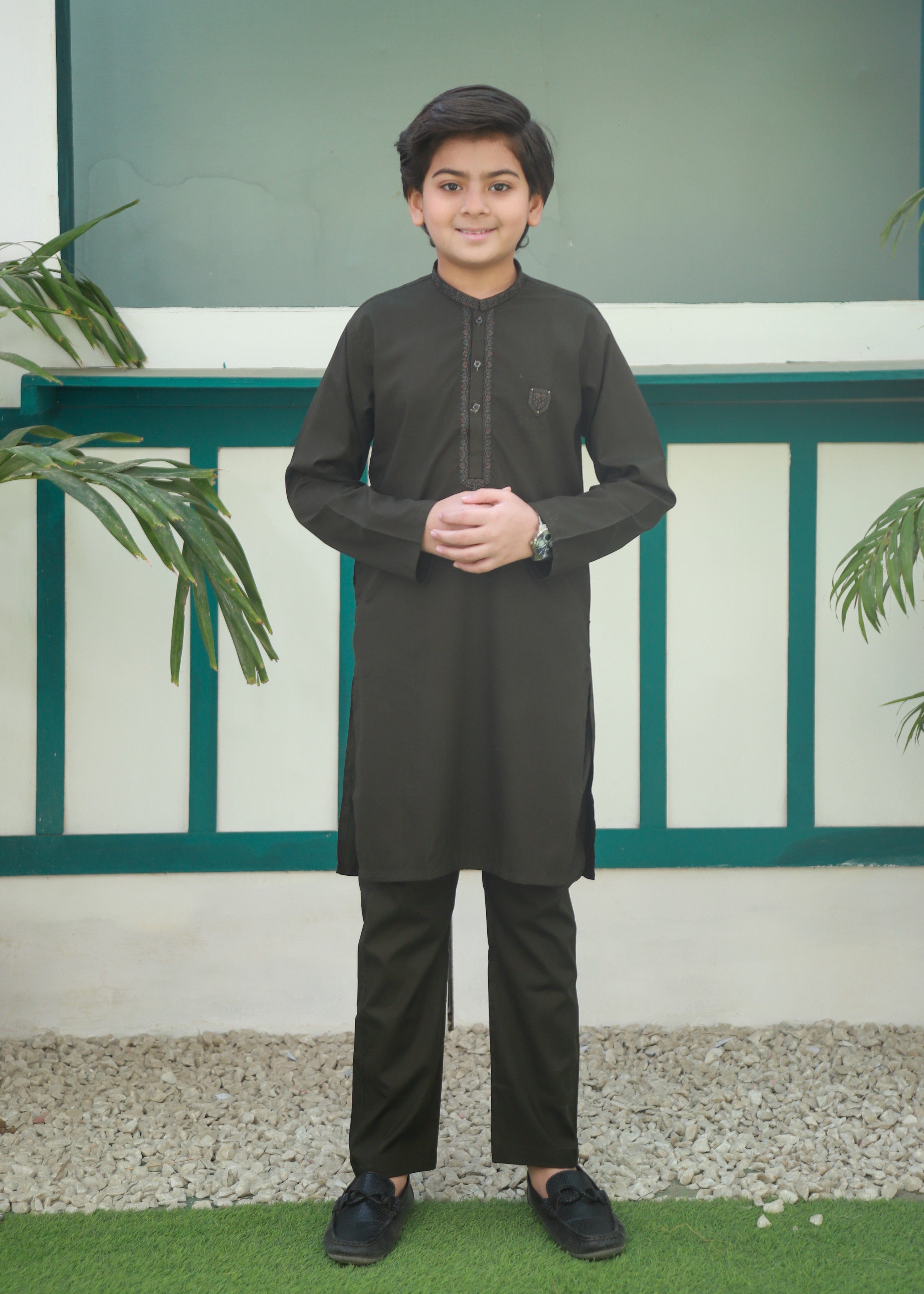 Olive Green Kurta Trouser AH 055 Secondary image
