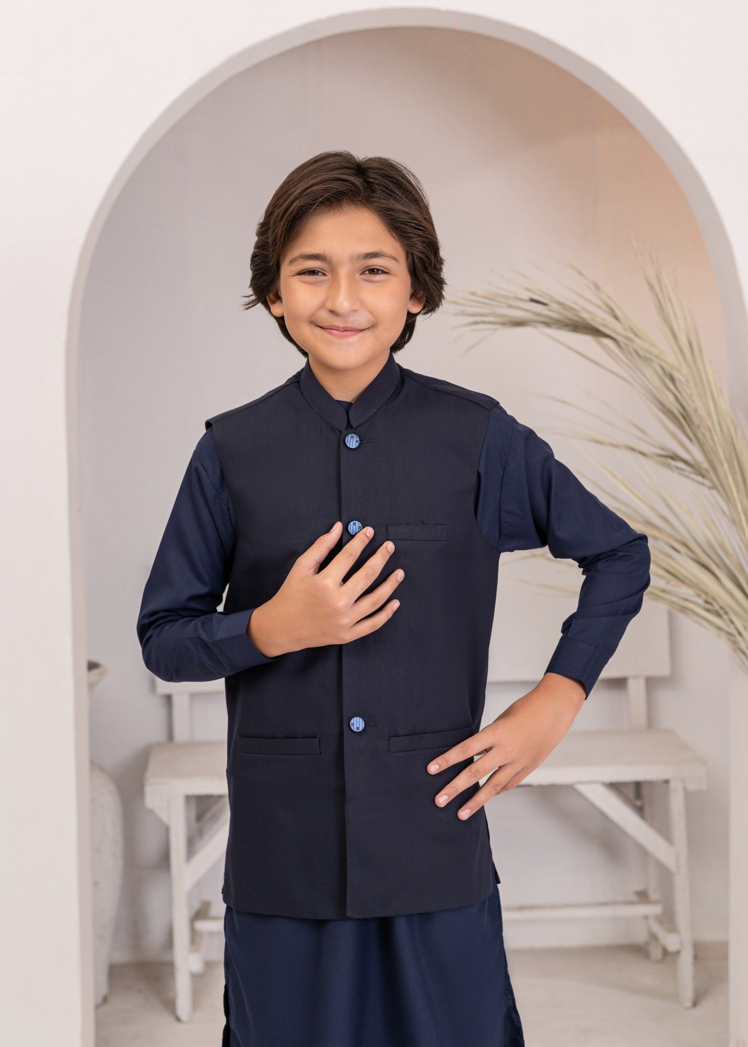 Waistcoat Suit EW76 Secondary image