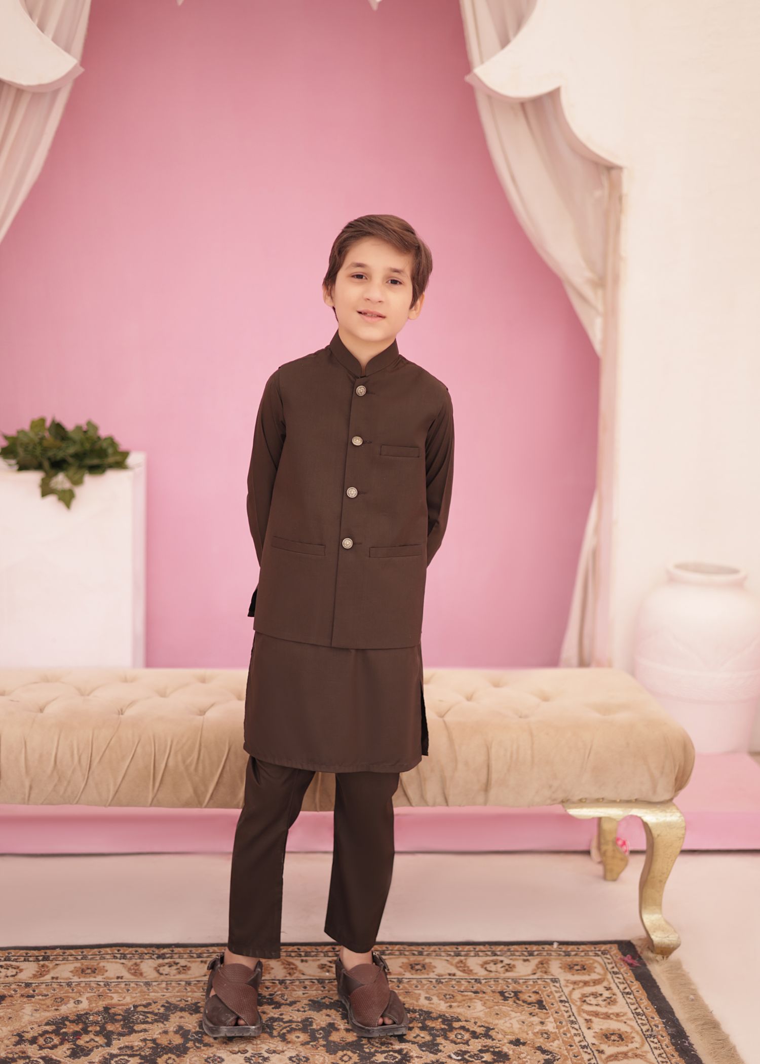 Rosewood Waistcoat Suit EW04 Secondary image