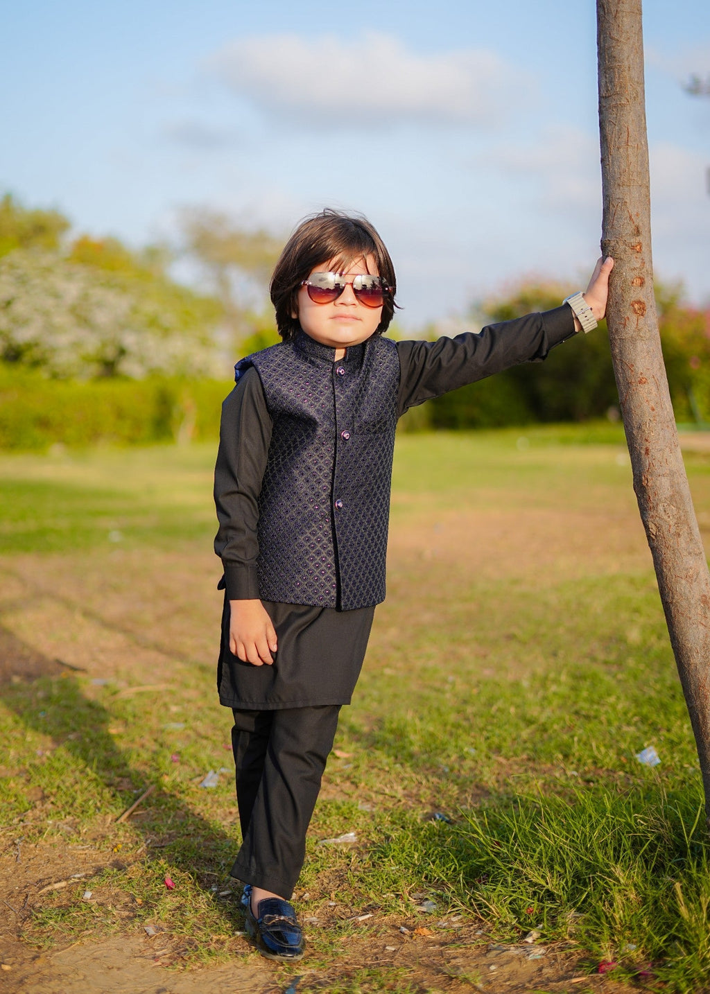 Blue Waistcoat with Black Suit EW 56