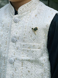 Off White Waistcoat Suit EW36