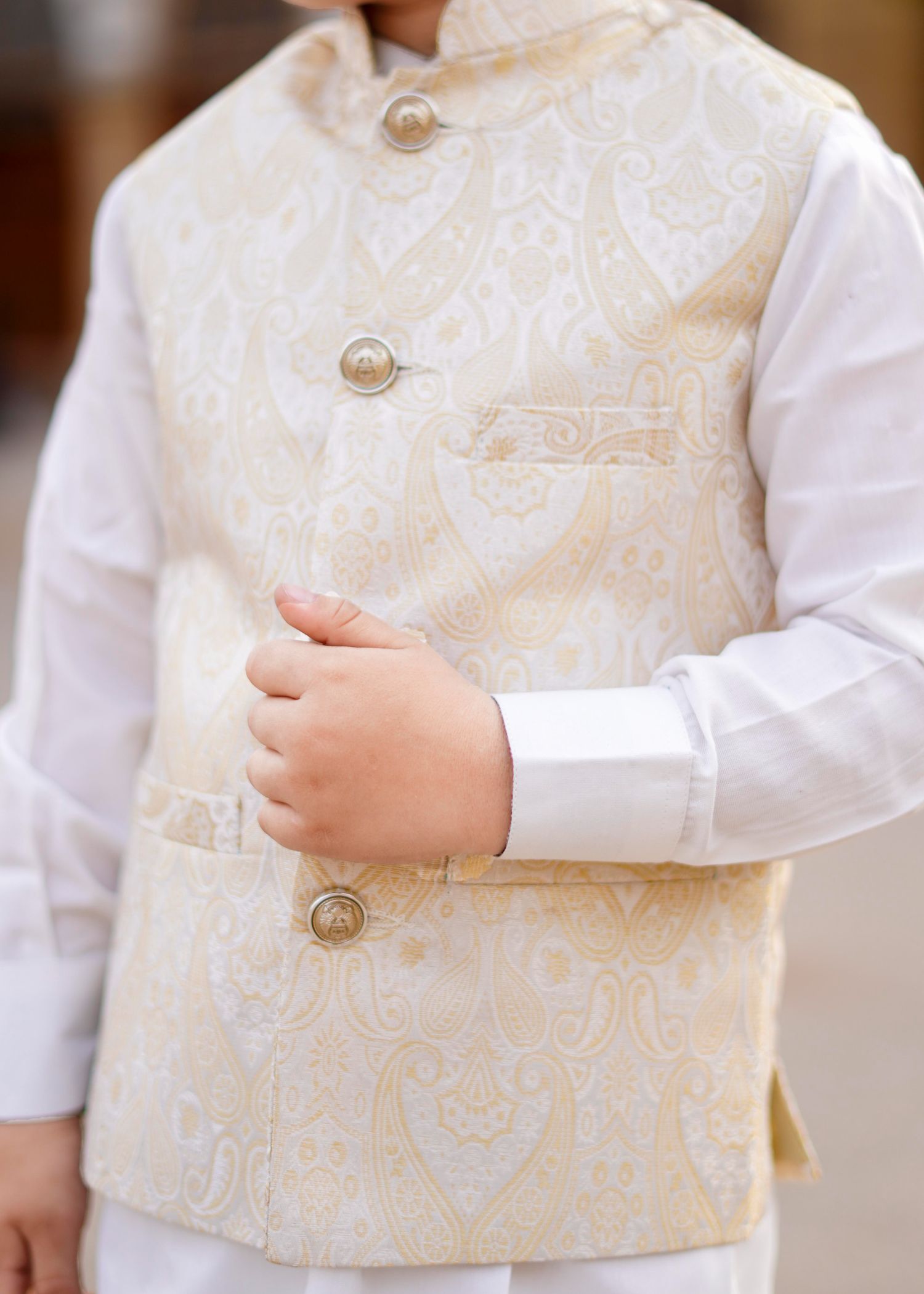 Off White only Waistcoat- W 015 Secondary image