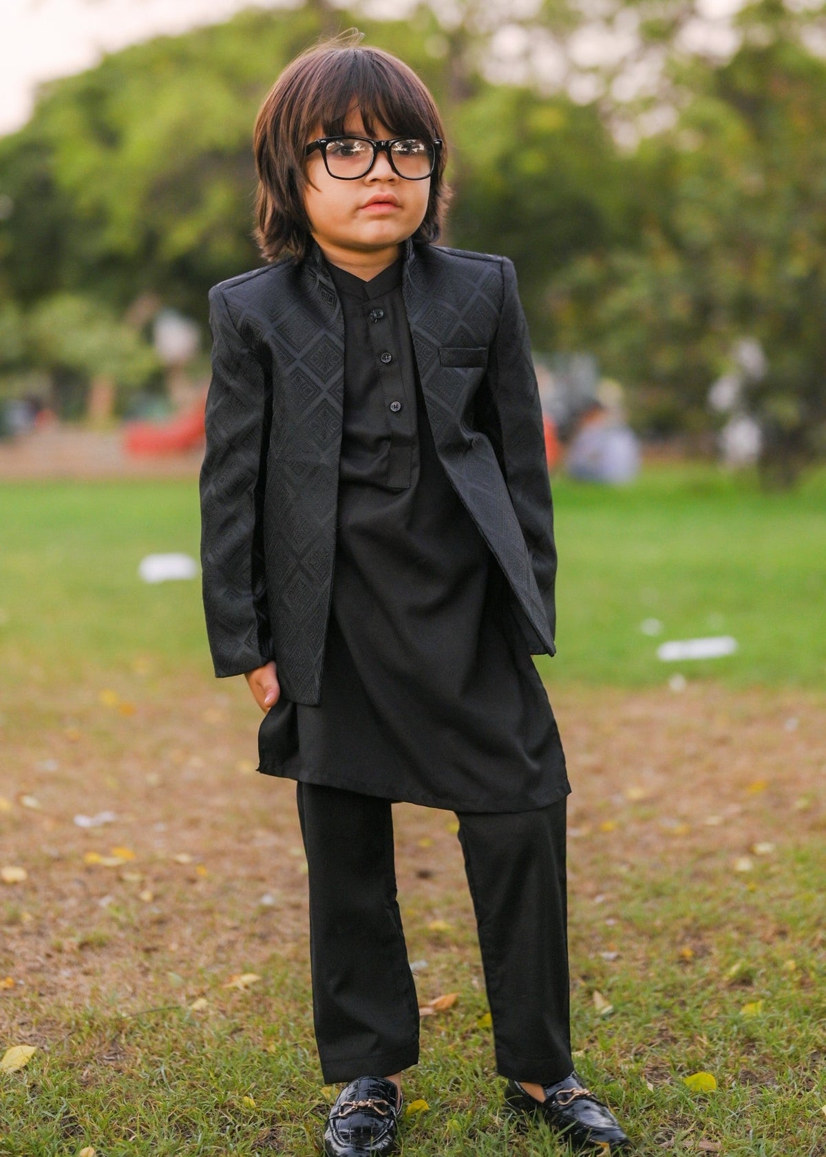 Black Open Prince coat suit - p19