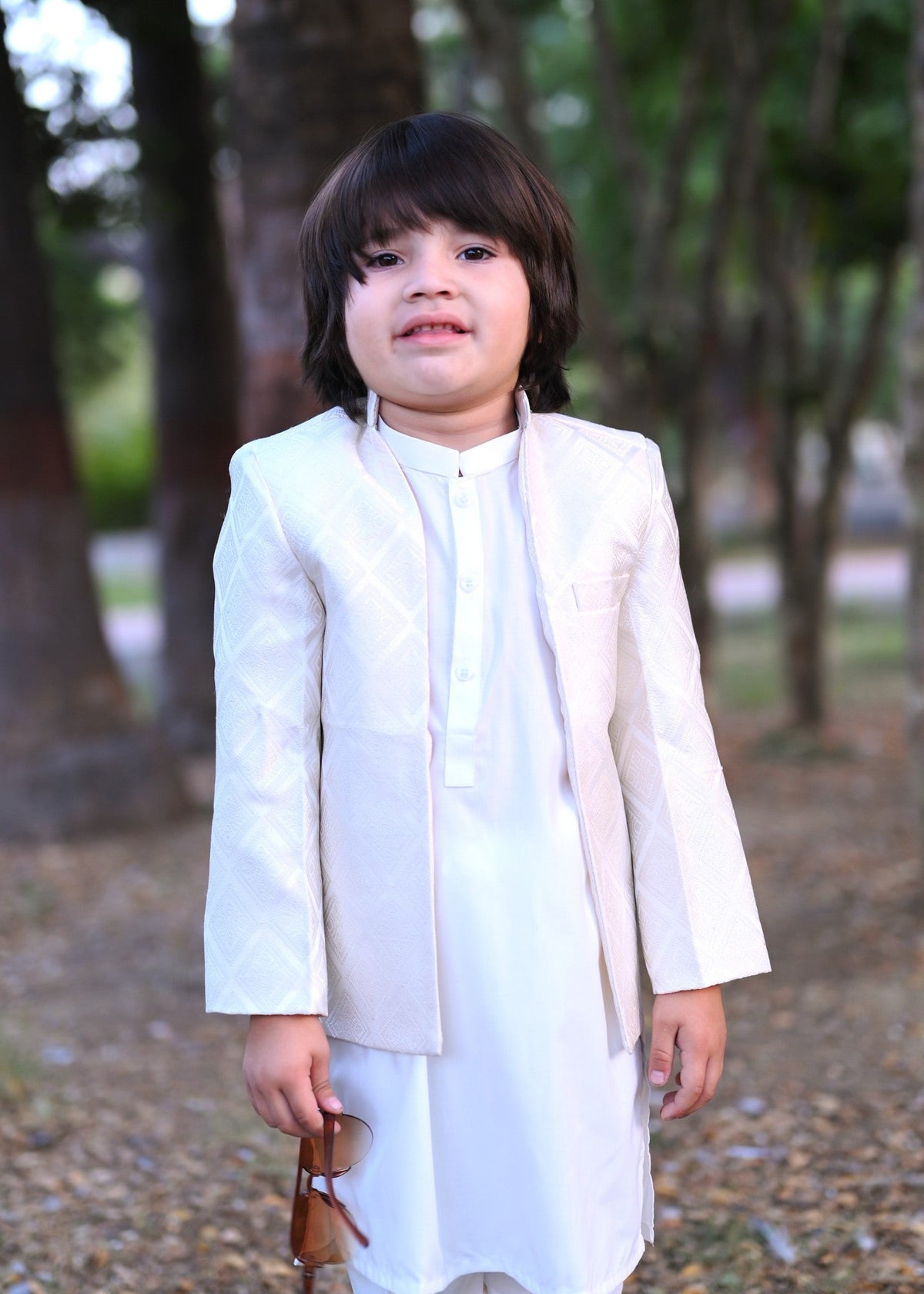 White Open Prince coat suit - p17