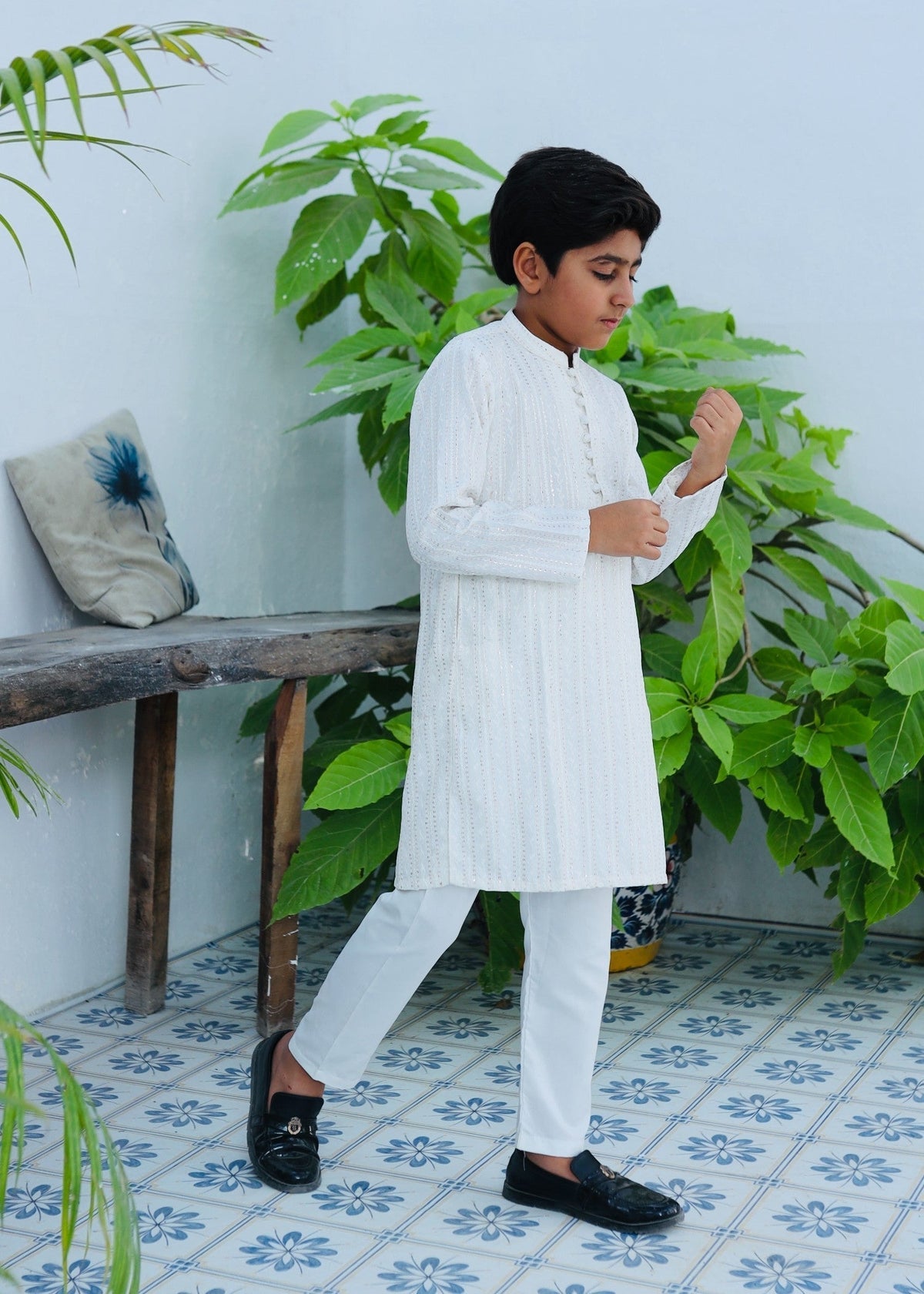 White Kurta KT 116