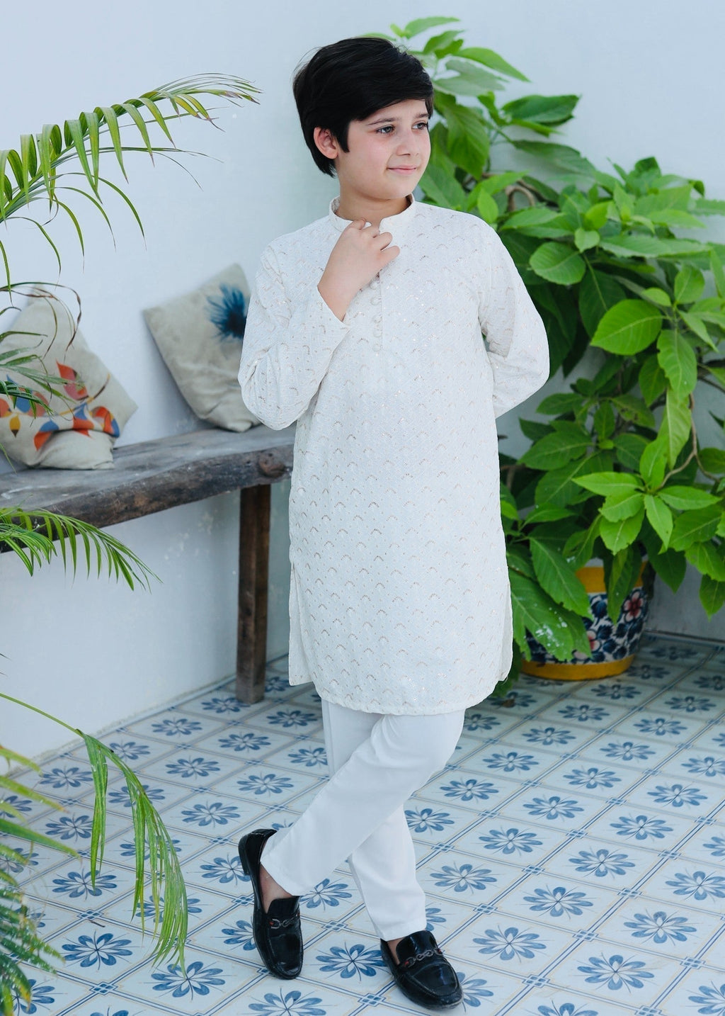 White Kurta KT 115