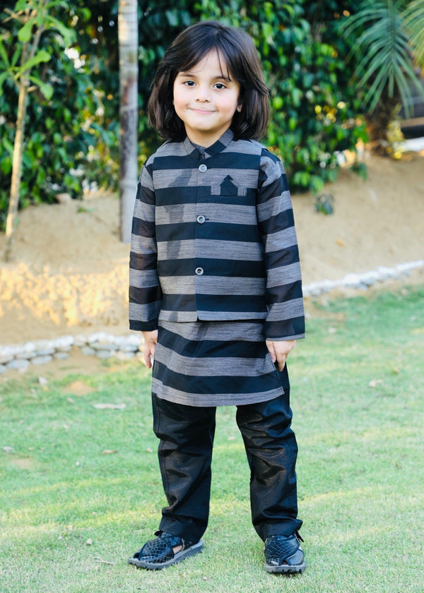 Black waistcoat Suit AHW 019