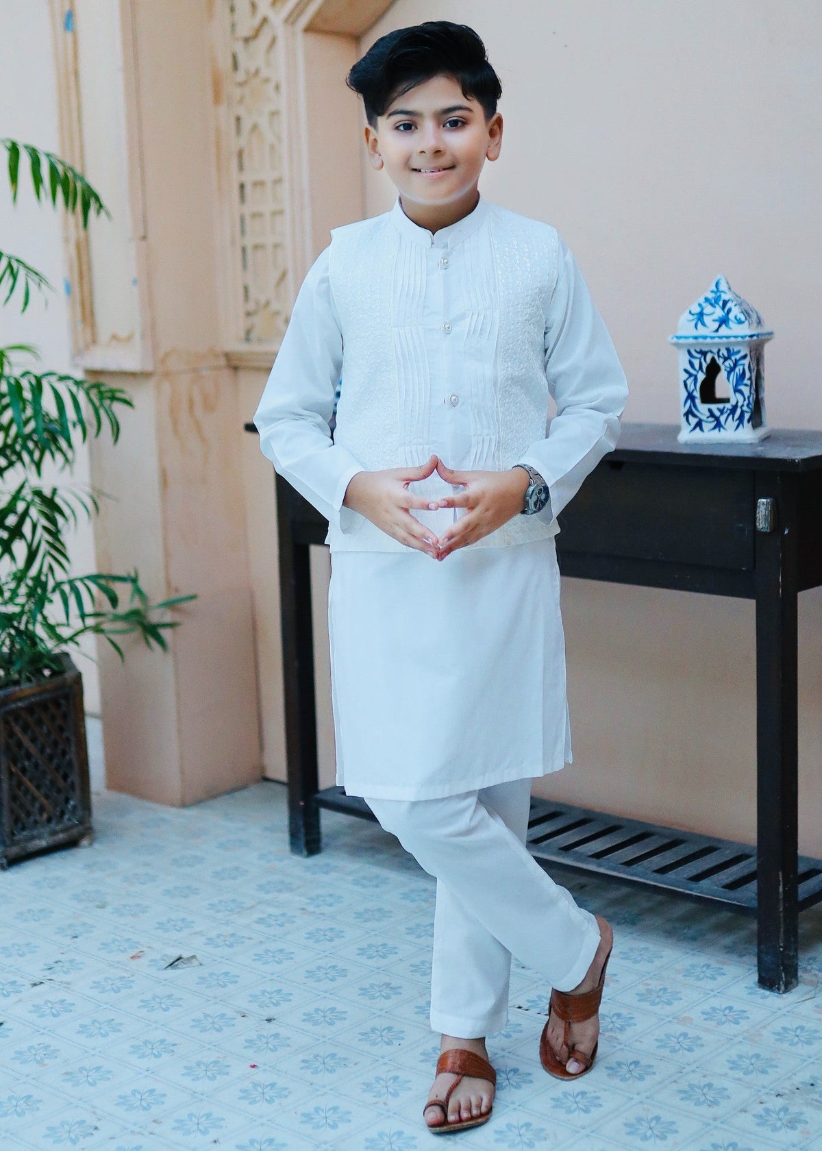 White Waistcoat Suit AHW 010