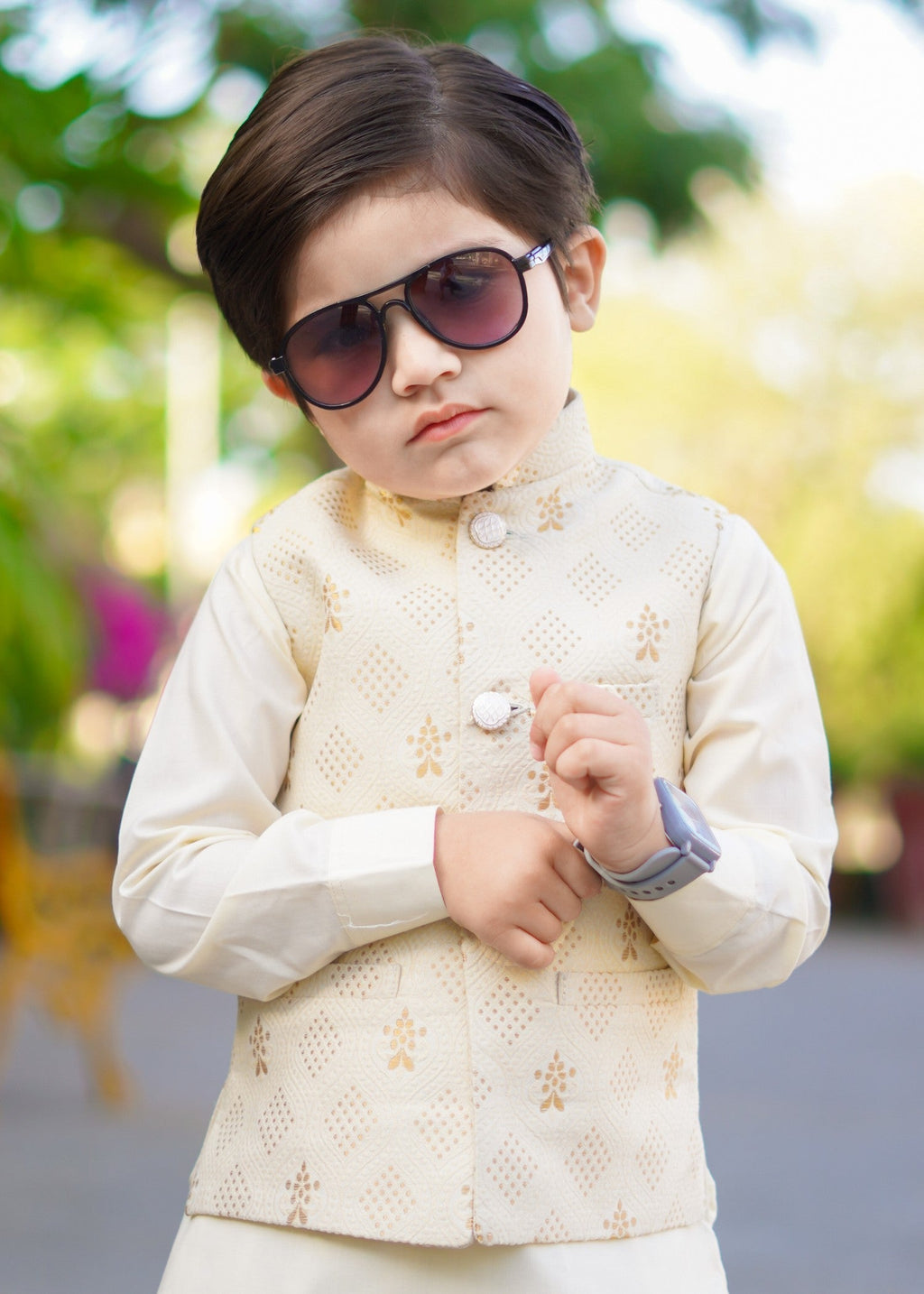 Cream white Only waistcoat EW19